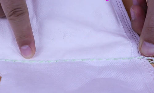 面粉袋子怎么拆線圖解？面粉袋拆線一拉就開竅門3
