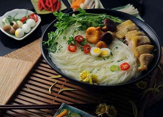 全國各地的特色早餐都吃什么  炒肝、煎餅果子、腸粉、疙瘩湯...