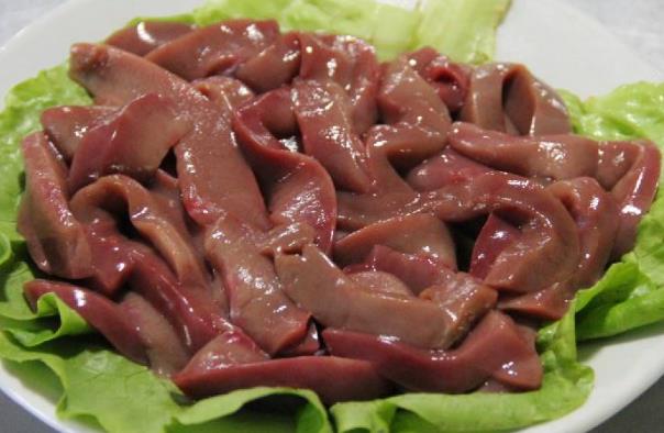 豬腰子的營養價值及功效 怎么洗去騷味 豬腰子里面白色物能吃嗎