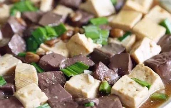 補鈣吃豆腐還能增強免疫力 豆腐的營養(yǎng)巧搭配