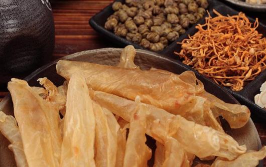 吃魚膠需要注意什么？哪些女性不宜吃魚膠