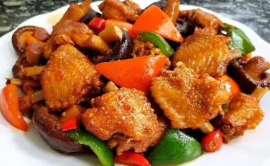 雞肉和什么搭配好？怎么選購雞肉